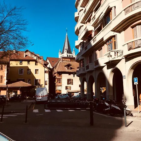 Du Canal St-dominique * Annecy